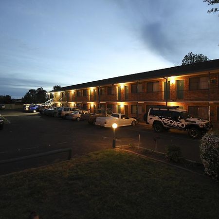 Countryman Motor Inn Dubbo Bagian luar foto