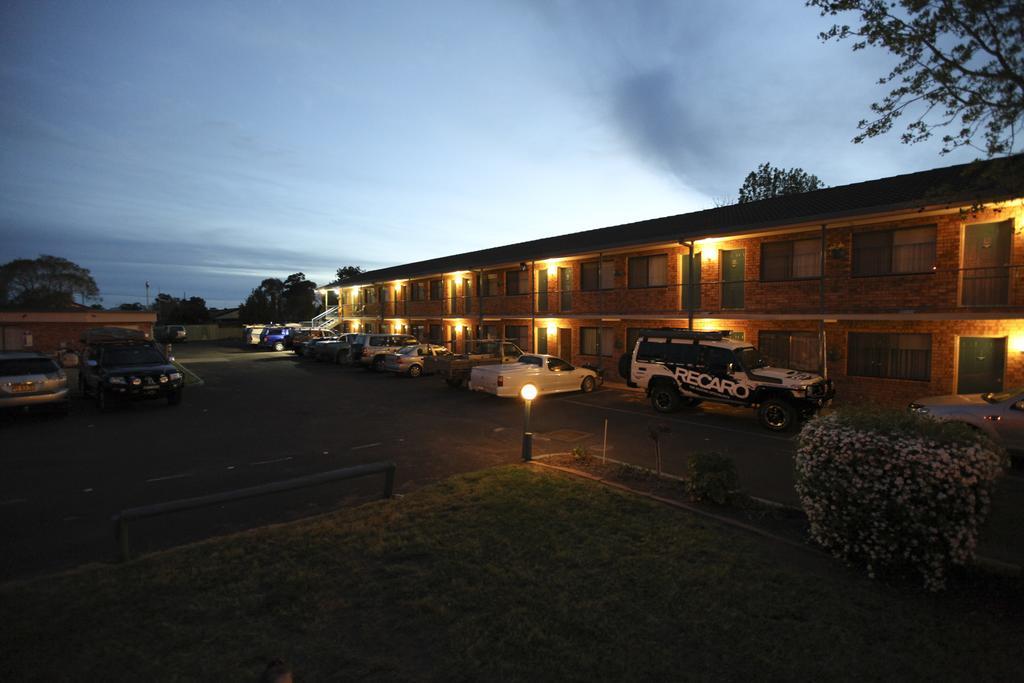 Countryman Motor Inn Dubbo Bagian luar foto