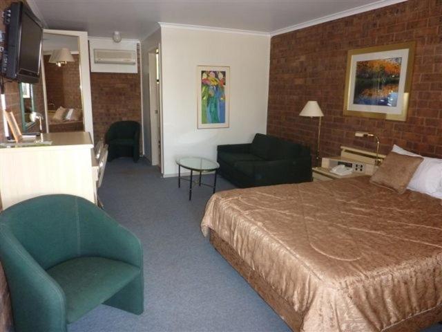 Countryman Motor Inn Dubbo Bagian luar foto