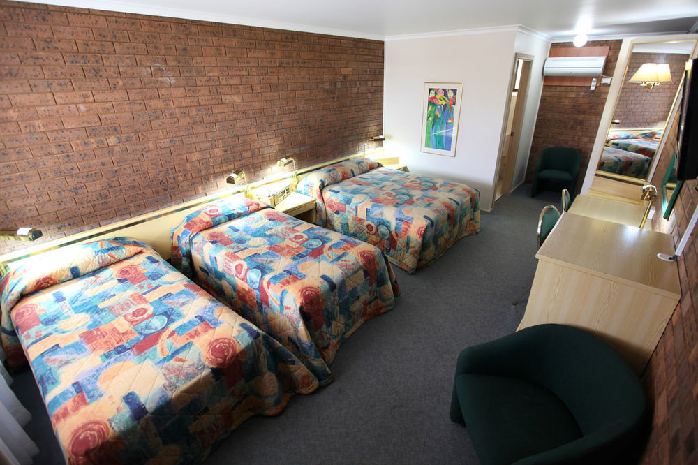 Countryman Motor Inn Dubbo Bagian luar foto