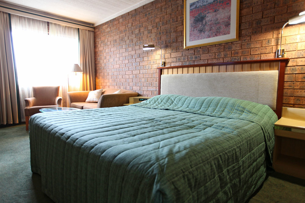 Countryman Motor Inn Dubbo Bagian luar foto