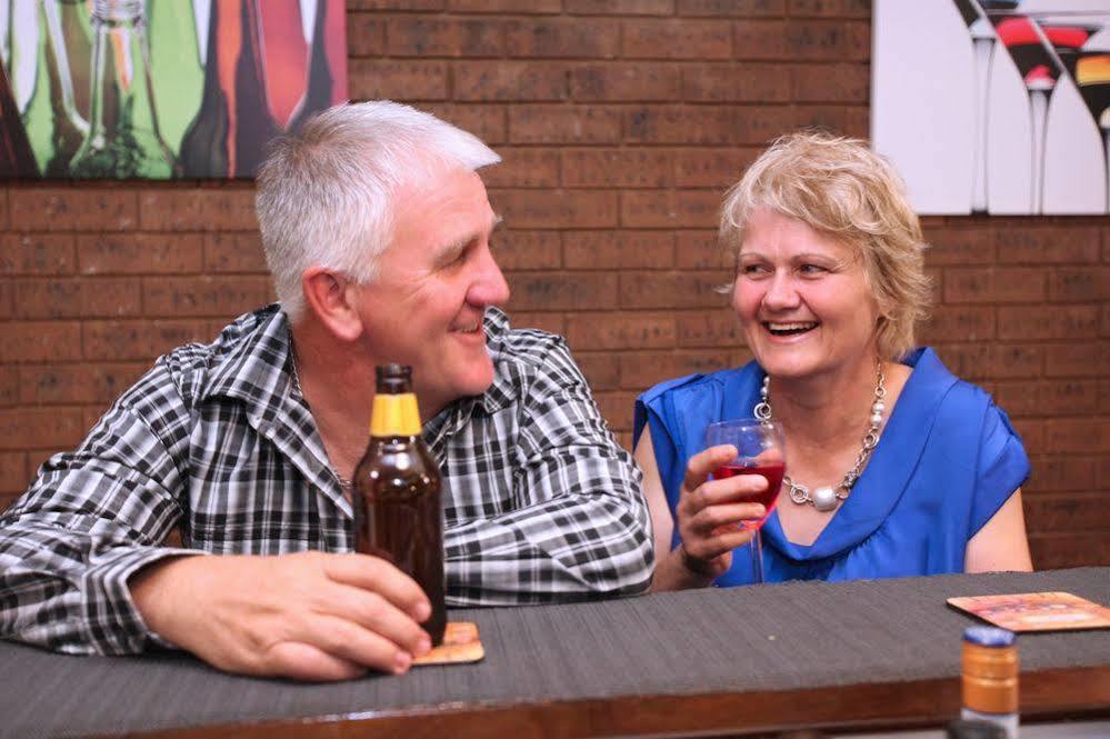Countryman Motor Inn Dubbo Bagian luar foto